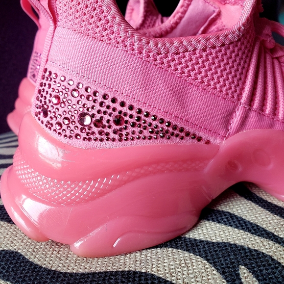 EUC Torrid Active Sneakers - Picture 5 of 8